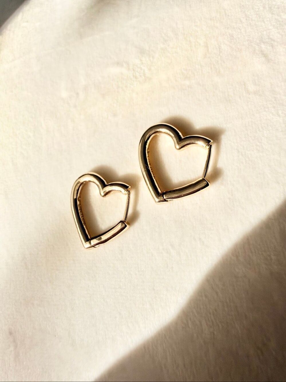 BaubleBar Gold Open Heart Huggie Hoop Earrings Minimalist Romantic